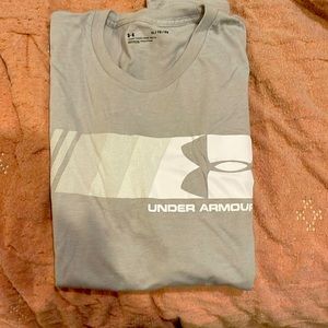 New without tags grey under armor t shirt